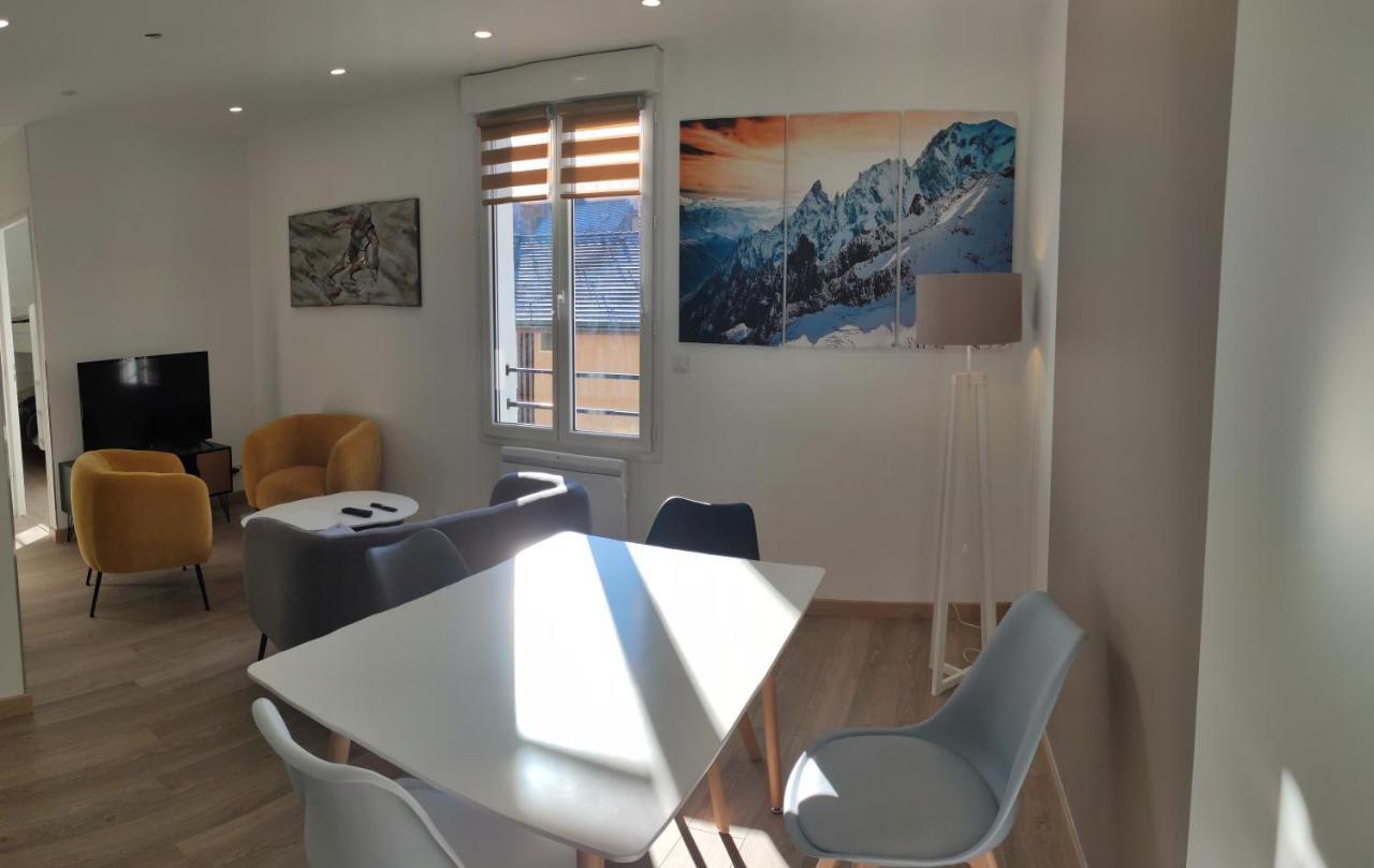 Joli Appartement Renove Avec Terrasse Brides-les-Bains Dış mekan fotoğraf